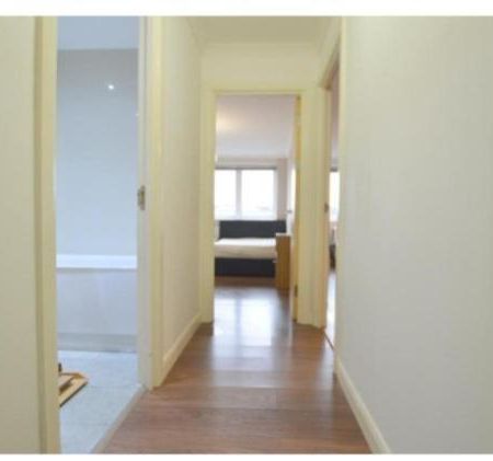 Spacious Modern Flat In Luton Town Centre ภายนอก รูปภาพ